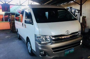 Selling White Toyota Hiace 2013 Manual Diesel for sale 