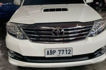 White Toyota Fortuner 2016 Manual Diesel for sale in Quezon City