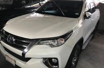 White Toyota Fortuner 2017 for sale in Mandaluyong