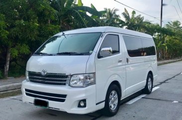 2nd Hand Toyota Hiace 2013 Automatic Diesel for sale in Tanza