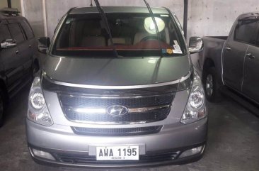 Gold Hyundai Starex 2015 at 30000 km for sale