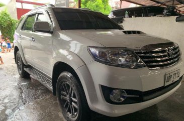 Selling White Toyota Fortuner 2016 Manual Diesel at 13100 km in Quezon City