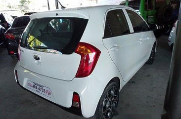 Selling White Kia Picanto 2016 at 26000 km for sale