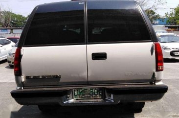 2nd Hand Gmc Suburban 1997 Automatic Diesel for sale in Parañaque