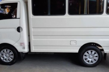 2nd Hand Hyundai H-100 2015 at 50000 km for sale in Quezon City