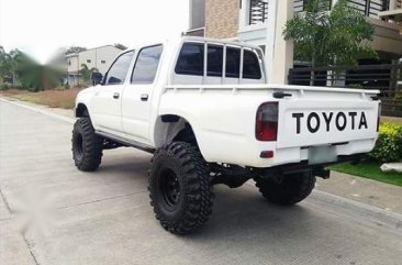 2000 Toyota Hilux for sale in Manila