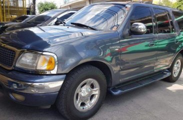 Sell 2nd Hand 2001 Ford Expedition Automatic Gasoline at 150000 km in Quezon City