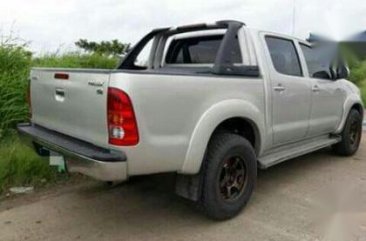 Selling 2nd Hand Toyota Hilux 2010 in Ramon