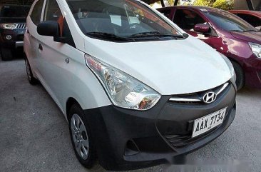 Selling White Hyundai Eon 2014 Manual Gasoline at 16000 km