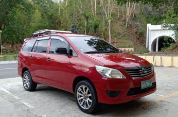 Selling Toyota Innova 2012 Manual Diesel in Naguilian