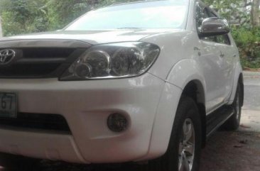 Selling Toyota Fortuner 2006 Automatic Gasoline in Marikina