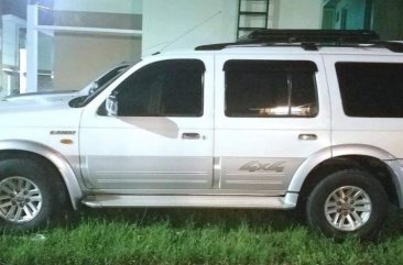 Selling 2nd Hand Ford Everest 2005 in Angeles