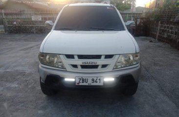 Sell 2nd Hand 2005 Isuzu Crosswind at 130000 km in Quezon City