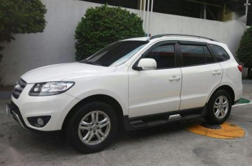 Sell 2nd Hand 2012 Hyundai Santa Fe Automatic Diesel at 56000 km in Quezon City