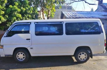 Selling Nissan Urvan 2010 Manual Diesel in Calamba