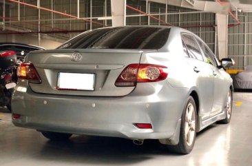 Selling Toyota Altis 2012 Automatic Gasoline for sale in Makati