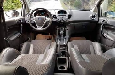 Selling 2014 Ford Fiesta Hatchback for sale in Angeles