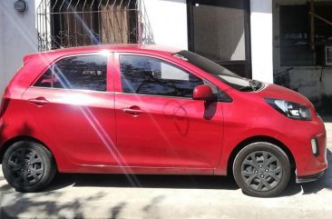 Red Kia Picanto 2016 at 55000 km for sale