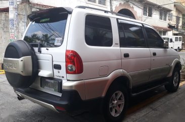 Selling 2nd Hand Isuzu Crosswind 2012 Automatic Diesel at 70000 km in Manila