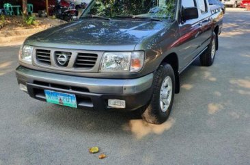 Selling 2nd Hand Nissan Frontier 2009 Manual Diesel at 60000 km in Pasig