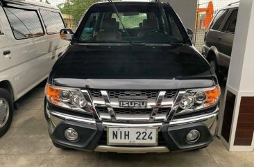 2nd Hand Isuzu Crosswind 2010 at 50000 km for sale in Santiago