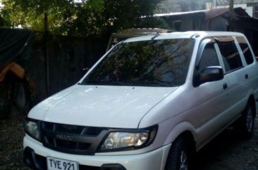 2nd Hand Isuzu Crosswind 2005 for sale in Navotas