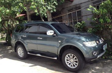 Selling Mitsubishi Montero 2010 Automatic Diesel for sale in Silang