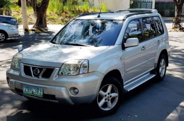 Selling 2nd Hand Nissan X-Trail 2005 in Las Piñas