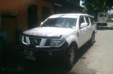 Selling 2nd Hand Nissan Navara 2011 in Dasmariñas