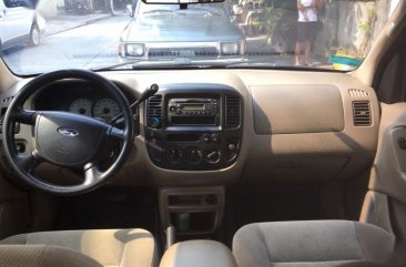 Selling Ford Escape 2006 Automatic Gasoline in Quezon City