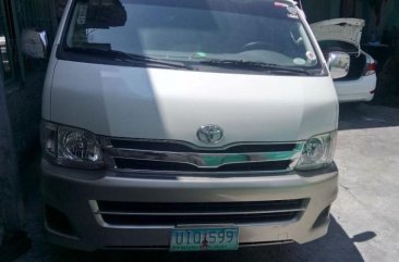 Selling 2nd Hand Toyota Hiace in San Juan