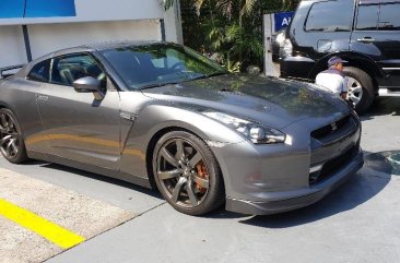 Selling Nissan Gt-R 2009 at 10000 km in Manila