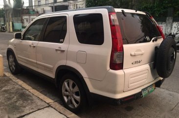 Selling 2nd Hand Honda Cr-V 2005 in Caloocan