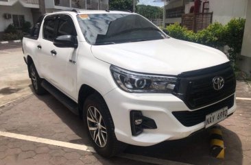 Selling Toyota Hilux 2018 at 20000 km in Manila