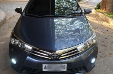 Selling 2nd Hand Toyota Corolla Altis 2015 in Angono