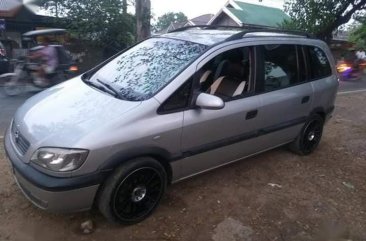 2nd Hand Chevrolet Zafira 2004 Automatic Gasoline for sale in Arayat