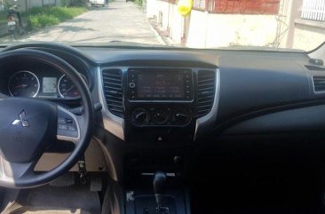 Selling 2nd Hand Mitsubishi Strada 2015 in San Fernando