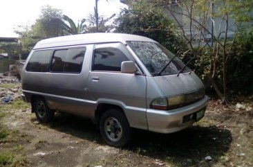 Selling 2nd Hand Toyota Townace Automatic Diesel in Bocaue