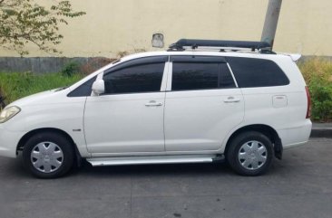 Selling 2nd Hand Toyota Innova 2005 at 114000 km in Cainta