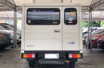 Selling Mitsubishi L300 2017 Manual Diesel in Manila