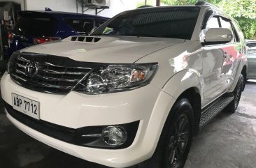 Selling White Toyota Fortuner 2016 in Quezon City