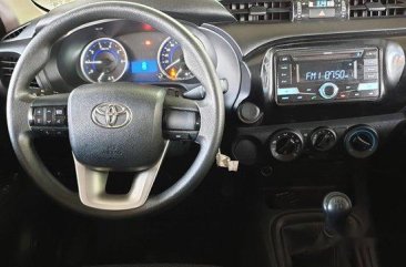 Selling Red Toyota Hilux 2018 at 8000 km in Quezon City