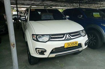 White Mitsubishi Montero Sport 2015 at 10000 km for sale in Cebu City