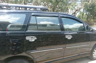 Selling Black Toyota Innova 2014 Manual Diesel in Paniqui