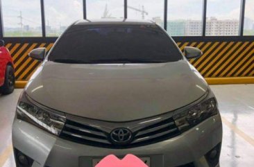 Selling 2nd Hand Toyota Altis 2014 in Quezon City