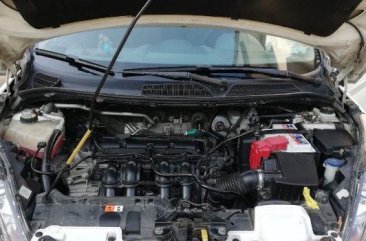 2nd Hand Ford Fiesta 2013 at 21000 km for sale