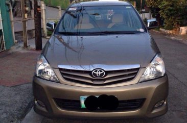 2nd Hand Toyota Innova 2011 Manual Gasoline for sale in Parañaque