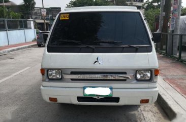 Sell 2nd Hand 2013 Mitsubishi L300 Manual Diesel at 40000 km in Quezon City