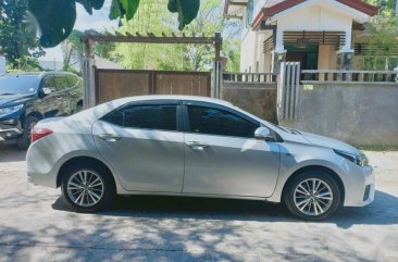 2nd Hand Toyota Altis 2014 Automatic Gasoline for sale in Cainta