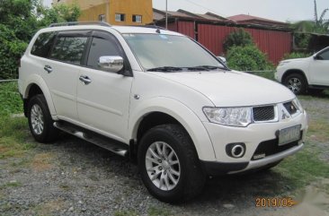 2nd Hand Mitsubishi Montero Sport 2013 at 40000 km for sale in Las Piñas